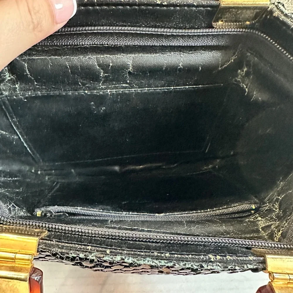 N/A vintage black